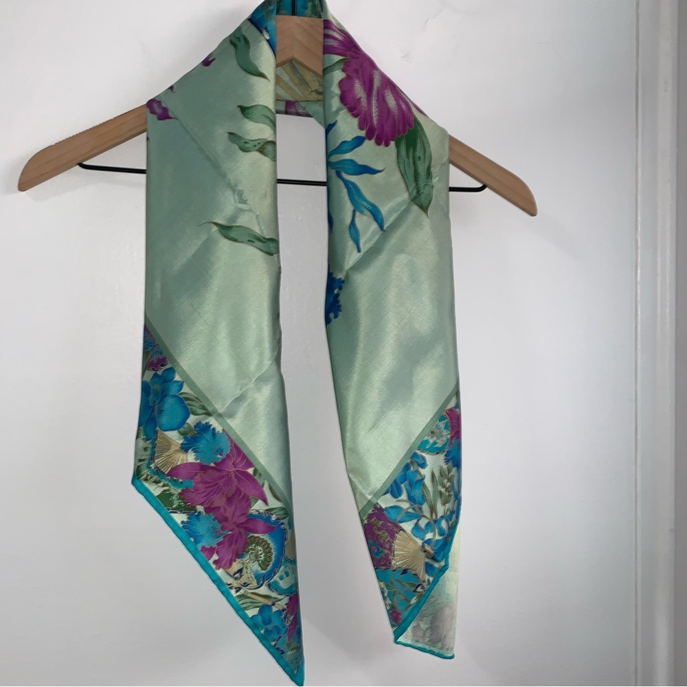 Thai 100% Floral Silk elephant bird print green blue and purple size 35 square